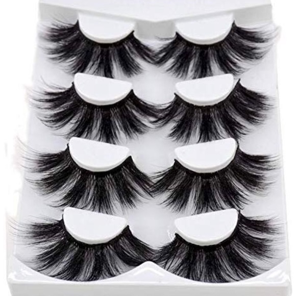 SALE NEW 4 Pairs 30mm MINK LASHES😍 - Picture 2 of 2